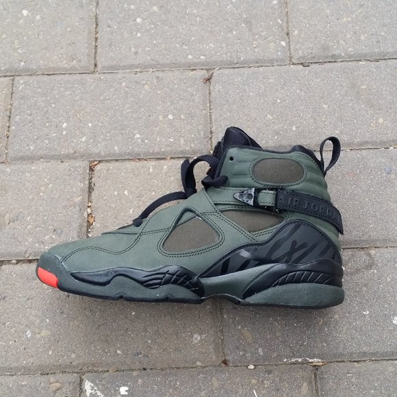 Nike Air Jordan 8 Take Flight Undefeated Sneakers - Picture 3 of 8